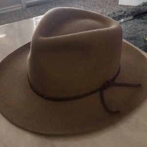 hat